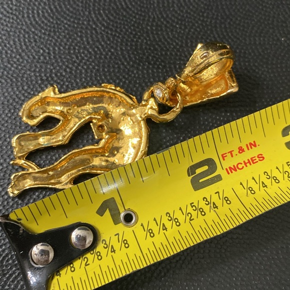 Vintage Sitting Cheetah Pendant with Rhinestones necklace - Picture 6 of 9